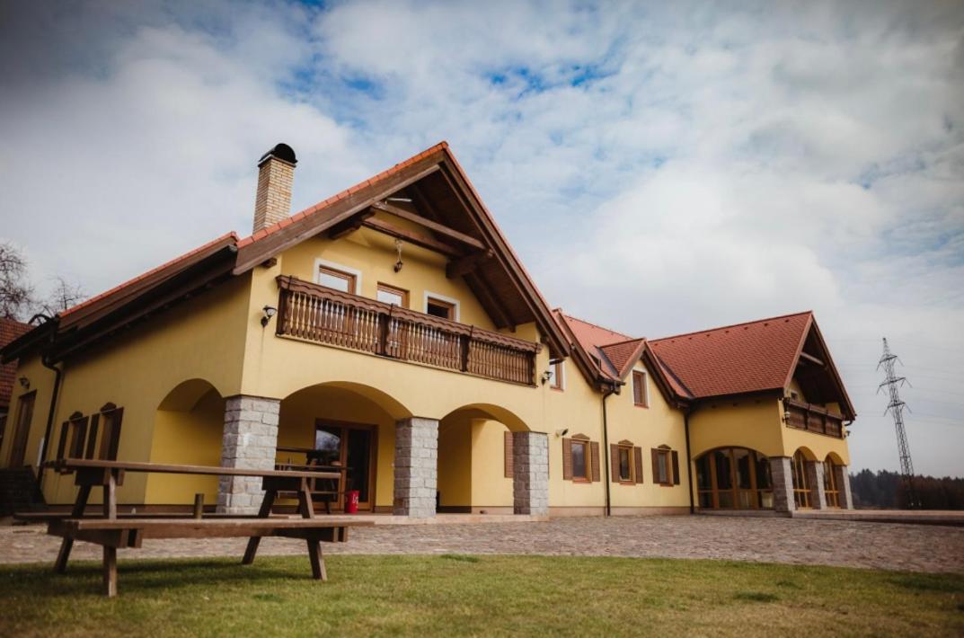 Penzion Na Bouci Chotěboř Zewnętrze zdjęcie